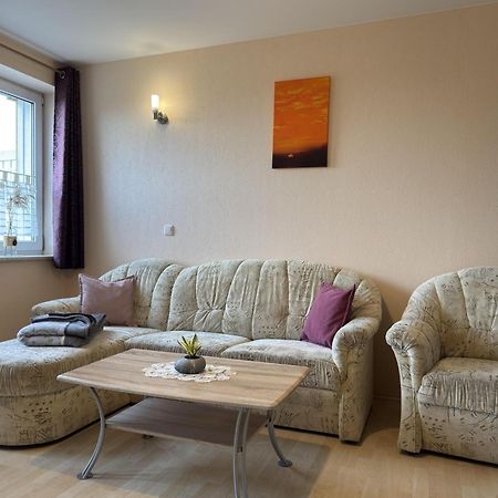 Pretty Apartment In Wiek With Garden Wiek auf Ruegen Exterior photo
