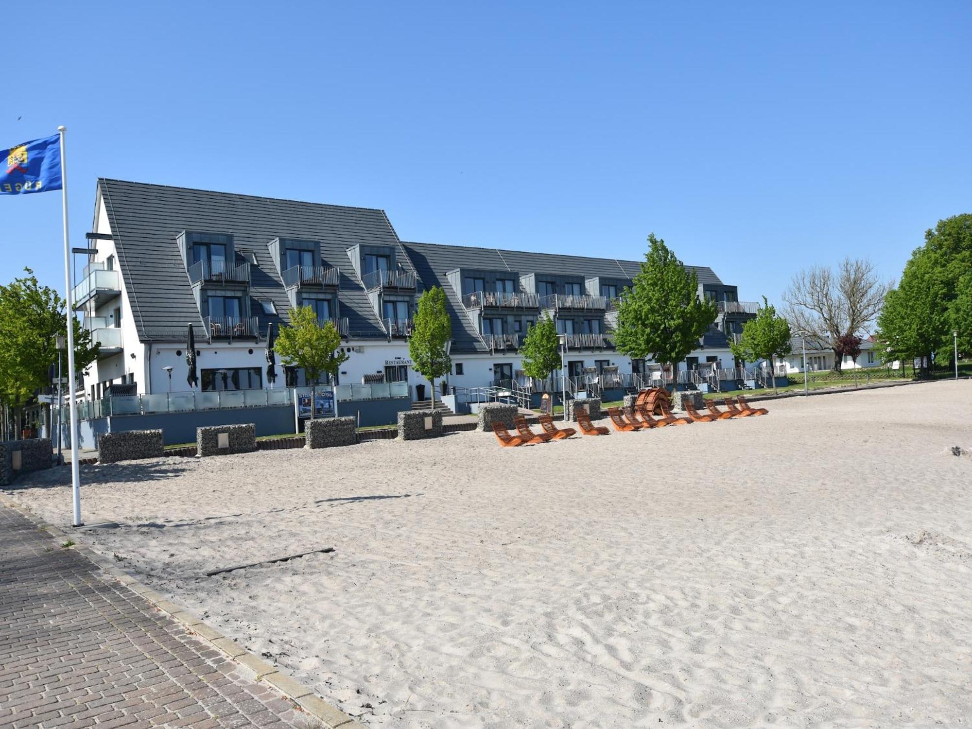 Pretty Apartment In Wiek With Garden Wiek auf Ruegen Exterior photo