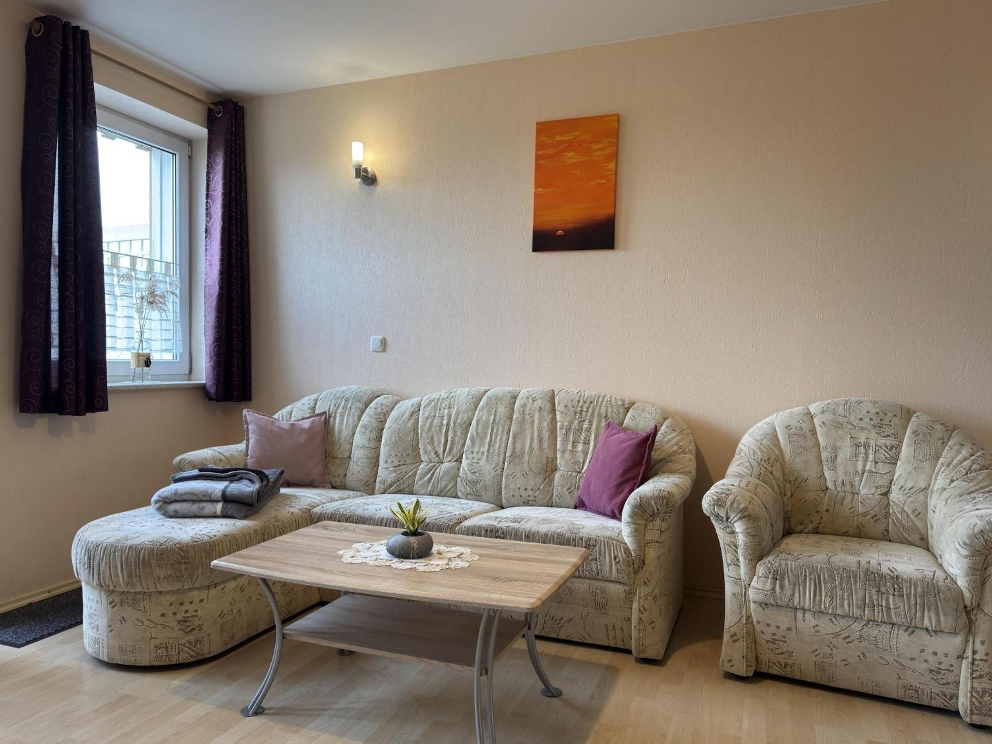 Pretty Apartment In Wiek With Garden Wiek auf Ruegen Exterior photo