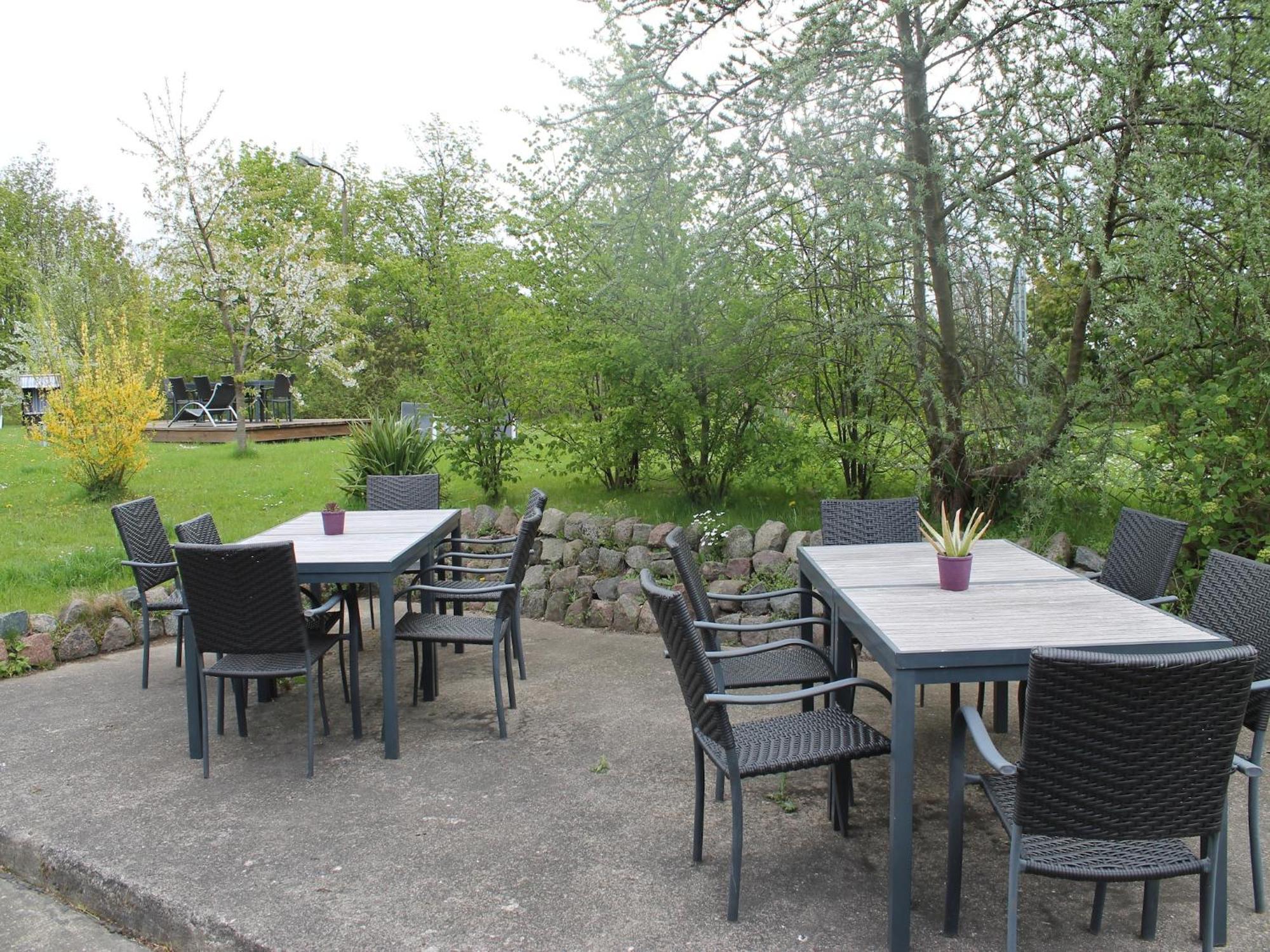 Pretty Apartment In Wiek With Garden Wiek auf Ruegen Exterior photo