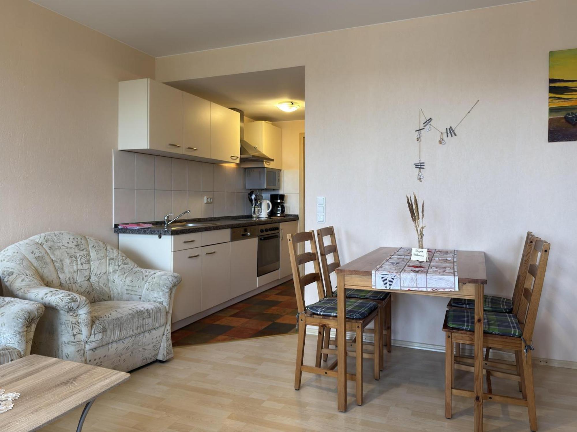 Pretty Apartment In Wiek With Garden Wiek auf Ruegen Exterior photo